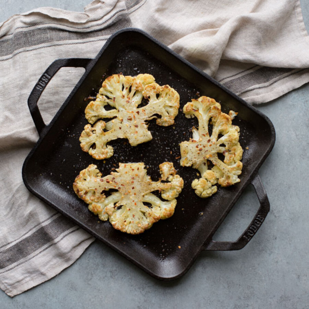 Lodge Chef Collection 11" Cast Iron Square Griddle (LC11SGRINT)