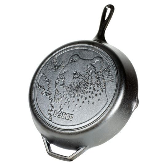 Lodge Wildlife Series™ 30.4 cm Seasoned Cast Iron Bear Skillet (L10SKWLBRINT)