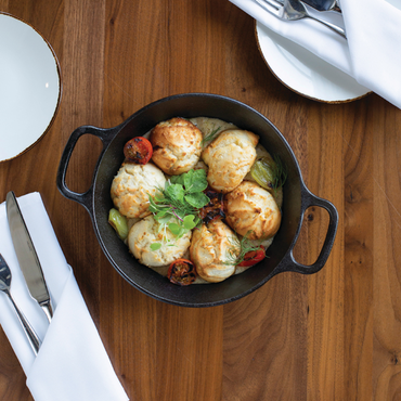 Lodge 20.3 cm Seasoned Cast Iron Dual Handle Pan (L5RPL3)