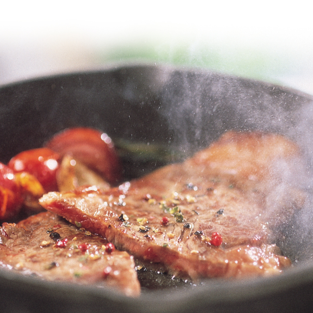 Lodge Cast Iron Classic Seasoned Cast Iron Skillet (L5SK3)