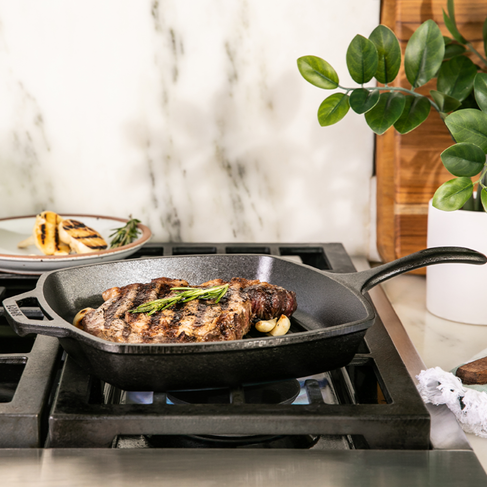 Lodge Cast Iron Classic Seasoned Square Cast Iron Grill Pan 10.5" (L8SGP3)
