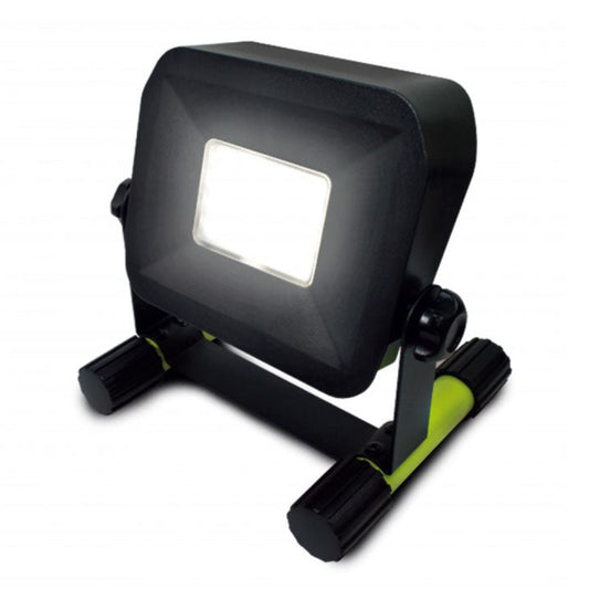 Luceco Portable Rechargeable LED Work Light Green (LSWR7BG)