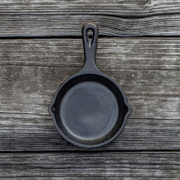 Lodge LMSINT 3.5 Inch Mini Cast Iron Skillet