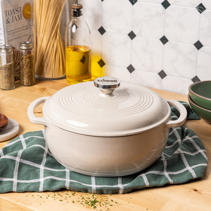 Lodge Cast Iron 4.5 Quart Red Enameled Cast Iron (EC4D)