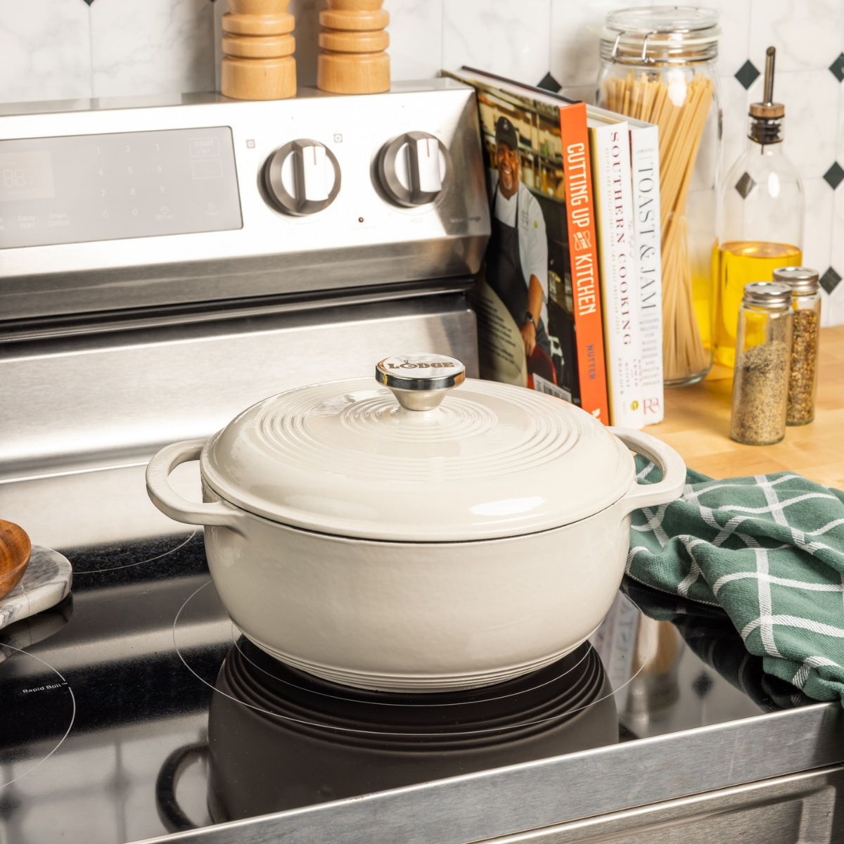 Lodge Cast Iron 4.5 Quart Red Enameled Cast Iron (EC4D)
