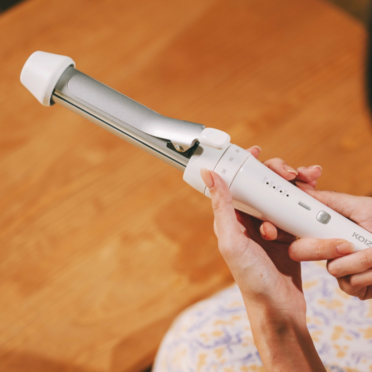 Koizumi Multi Adjustable Size Hair Curler Styler Ceramic Curling Iron (KHR-G070)