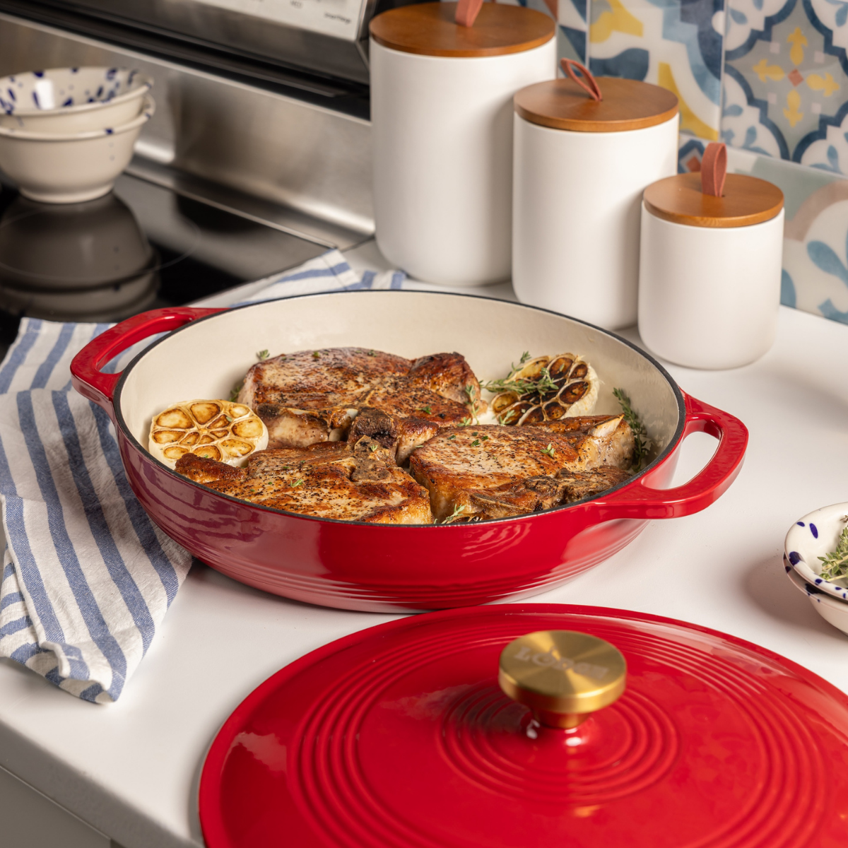 Lodge 3.6 Quart Red Enameled Cast Iron Braiser with Gold Knob