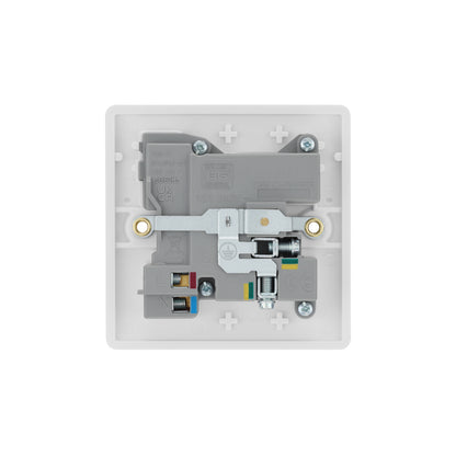 British General BG Moulded Single Gang Switched 13A Power Socket With 18W USB-C+A (821UAC18)