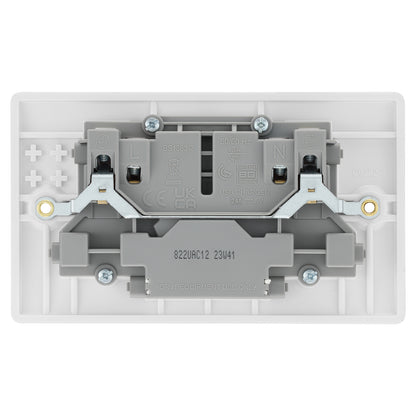 British General BG Moulded Double Gang Switched 13A Power Socket With 12W USB-C+A (822UAC12)