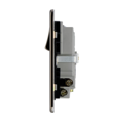 British General BG Flat plate Screwless  13A Switched Single Socket with USB Charger (FBN21U2B)