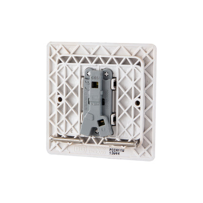 British General BG Neo Slimline 10A 1-Gang 1-Way Rocker Switch, Champagne (PCCH11W)