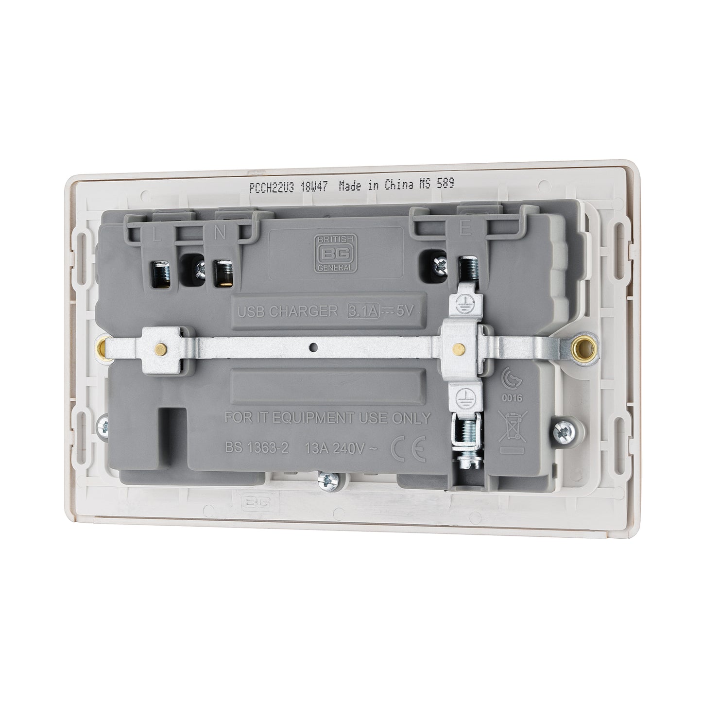 British General BG Neo Slimline Double Socket with USB Charger (PCCH22U3)