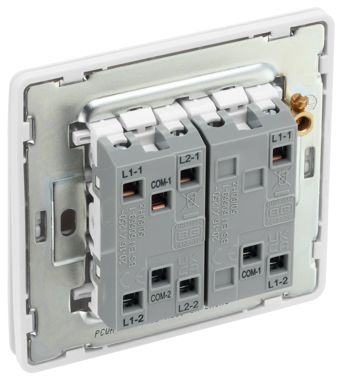 British General BG Neo Slimline Edge to Edge 3 Gang 2-Way Switch (PCWH43E)