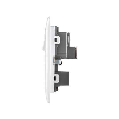 British General BG Neo Slimline 15Amp Single Pole Round Pin Switched Socket (PCWH99)